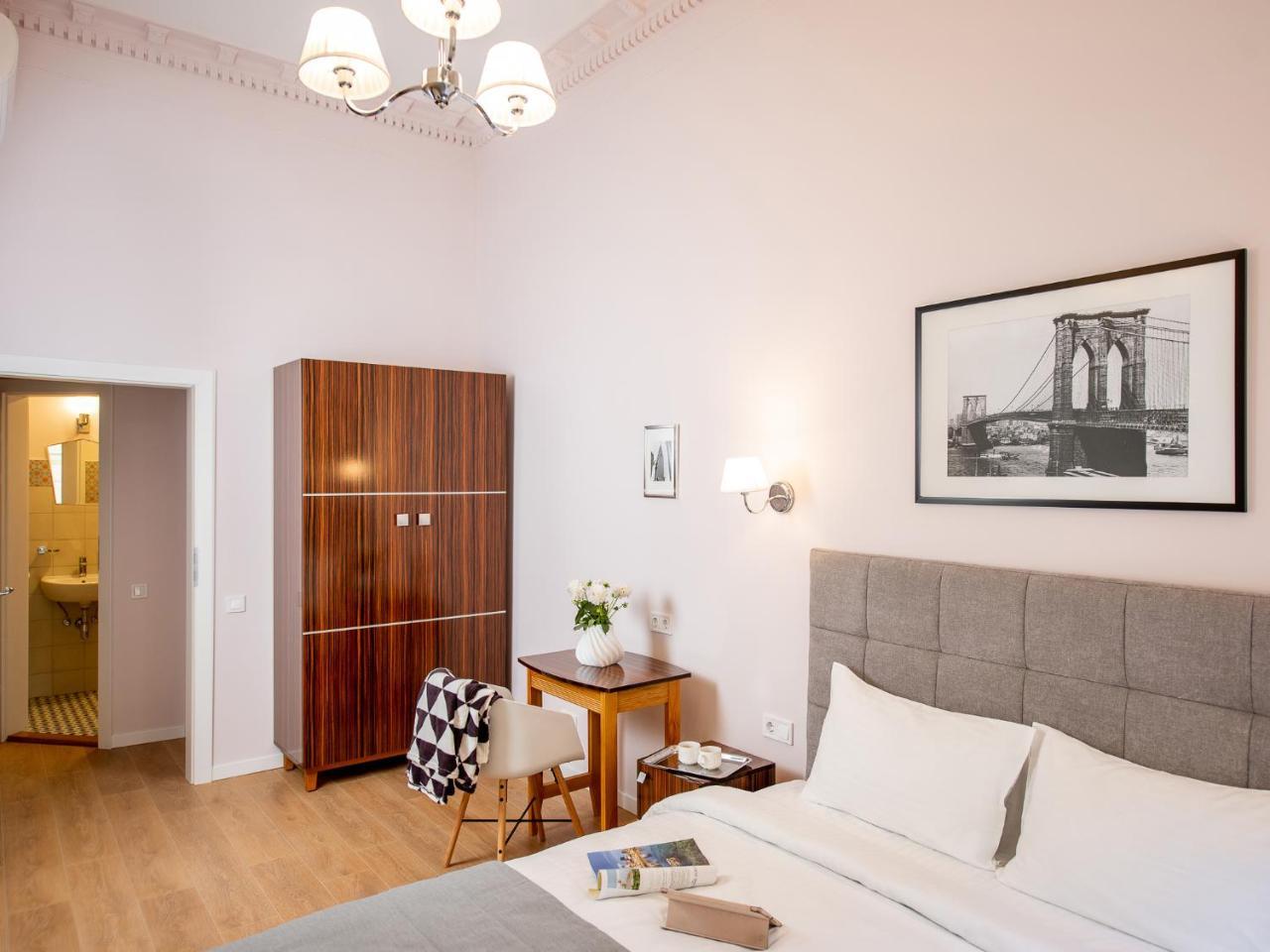Art Deco Central Rooms Львов Номер фото