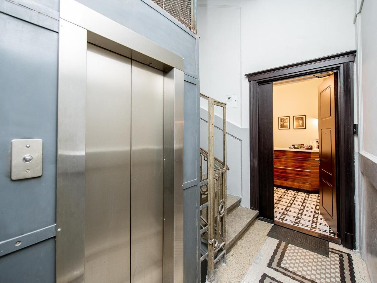 Art Deco Central Rooms Львов Интерьер фото