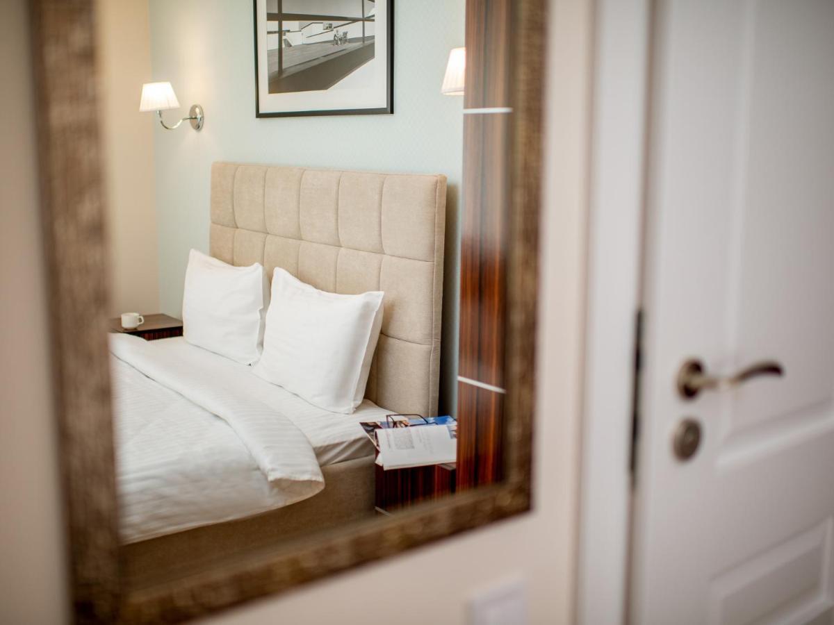 Art Deco Central Rooms Львов Экстерьер фото
